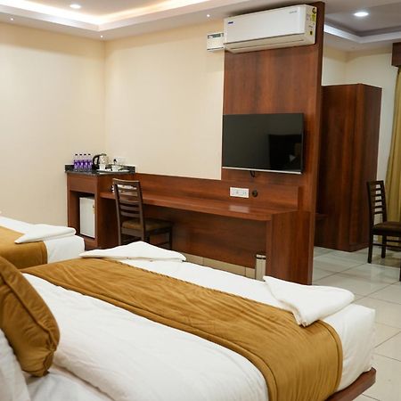 Sri Krishna Inn - Kempegowda Airport Bangalore Devanahalli Exterior photo