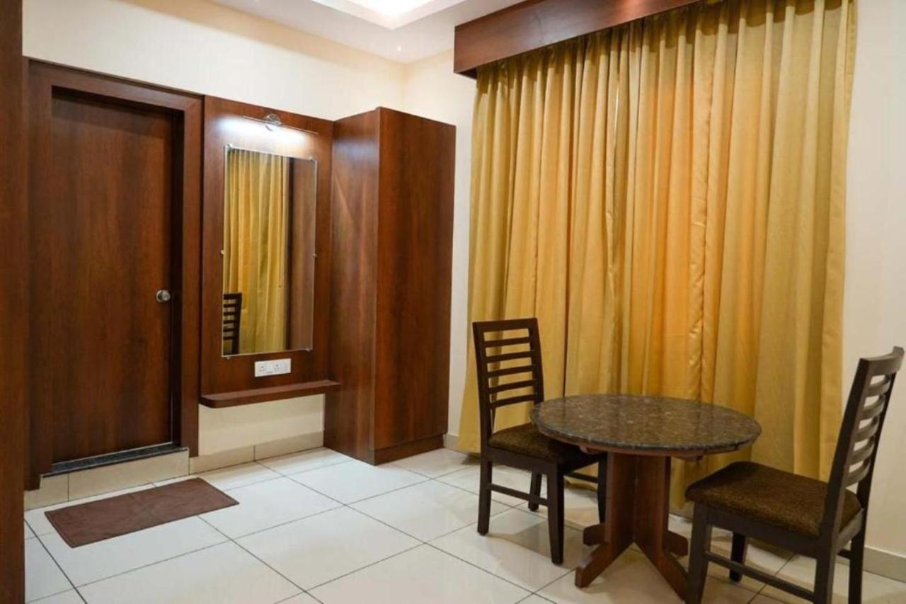 Sri Krishna Inn - Kempegowda Airport Bangalore Devanahalli Exterior photo
