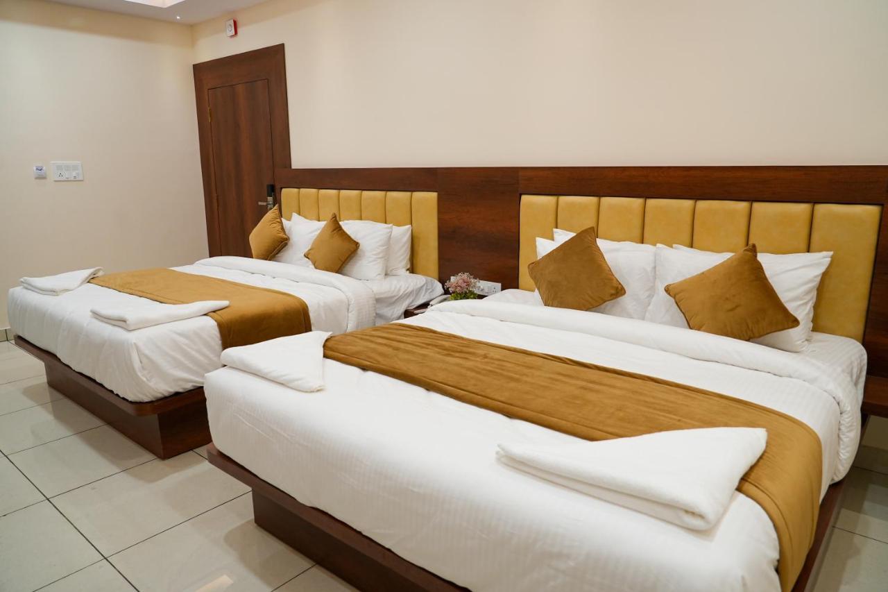 Sri Krishna Inn - Kempegowda Airport Bangalore Devanahalli Exterior photo